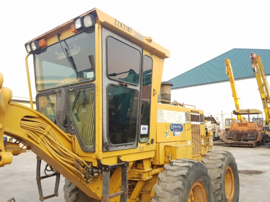 ถึงไทยแล้ว 140H#2ZK03187 ตรงจาก USA พร้อมสแคริไฟหน้า ยางสวย ราคาดี 092-929-9942 ธีรเทพครับ