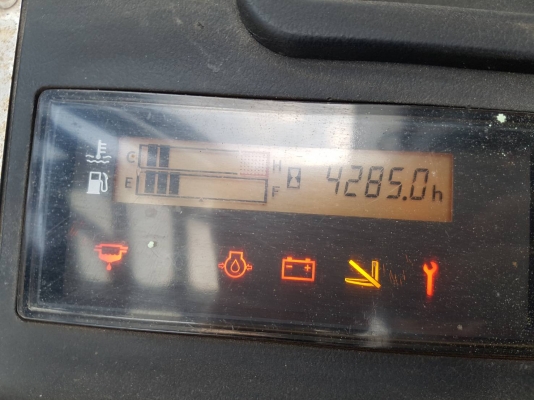 TOYOTA 2 ตัน รุ่น8  ดีเซล เสาสูง3.3เมตร  เกียร์ธรรมดา วิ่งน้อย 4,XXX ชม. ชมเครื่องจักร โฟล์คลิฟท์ รอก นับ1,000รายการจากญี่ปุ่นwww.paholgroup.com