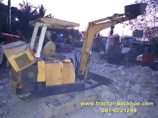 ขายถูกๆ รถขุด แบคโฮ YANMAR YB301 เทียบเท่า PC 30 เก่าญี่ปุ่น พร้อมใช้ เพียง 210,000 บาท ขายถูกๆ รถขุด แบคโฮ YANMAR YB301 เทียบเท่า PC 30 เก่าญี่ปุ่น พร้อมใช้ เพียง 210,000 บาท