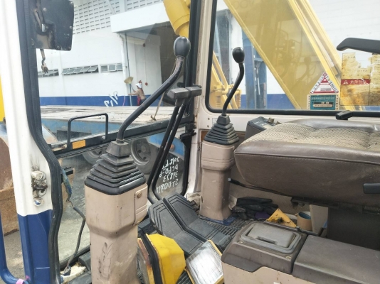 ขาย PC60-6#37823 จากญี่ปุ่น ไม่เคยใช้ในไทย เดิมๆ บอดี้สวย ช่วงล่างเต็ม ระบบดี