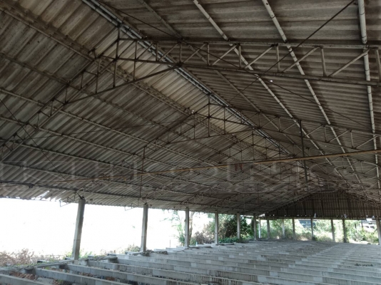 ขายด่วน โครงหลังคาเหล็กแป้ป กาวเวอน์ไน ขายเป็นห้อง กว้าง 12เมตร ยาว4เมตร ต่อช่องเสา ห้องละ 13000 พร้อมกะเบื้อง ขึ้นรถให้ฟรี เอากี่ห้องก็ได้มีเป็น 100 ห้องคับ