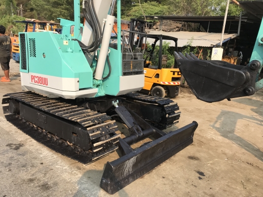Komatsu pc38uuสภาพดีพร้อมใช้ รถปรับสภาพใหม่เรียบร้อยทำสีใหม่