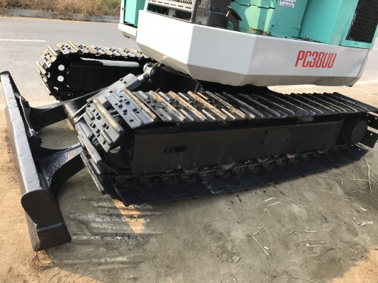 Komatsu pc38uuสภาพดีพร้อมใช้ รถปรับสภาพใหม่เรียบร้อยทำสีใหม่