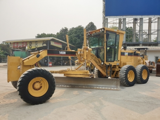 มาใหม่ !! ขายรถเกรด Caterpillar 140H นำเข้าจาก USA แท้ 1000\% Serial 2ZK045xx สภาพสวย ไม่เคยใช้งานในไทย