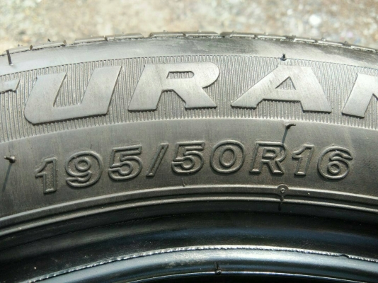 ขายยาง 195/50R16 บริดจสโตน ปี16 ตุ่มยางใหม่อยู่ทุกเส้น ชุดละ 3500 บาท พร้อมใส่ ถ่วง ฟรี ขายยาง 195/50R16 บริดจสโตน ปี16 ตุ่มยางใหม่อยู่ทุกเส้น ชุดละ 3500 บาท พร้อมใส่ ถ่วง ฟรี