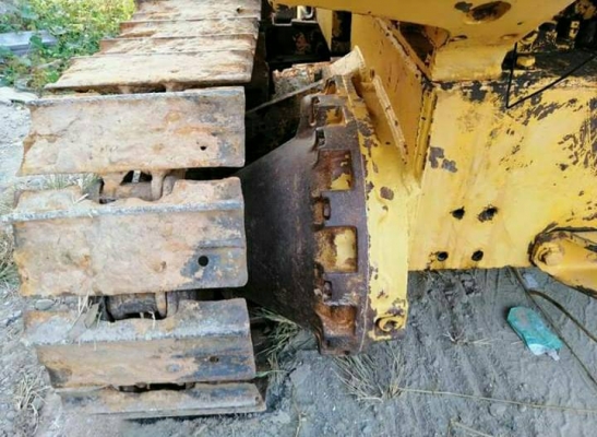 ขายรถแทรคเตอร์ KOMATSU D20P-6 สไลด์ใบมีดได้ 6 ทิศทาง ราคา 185000