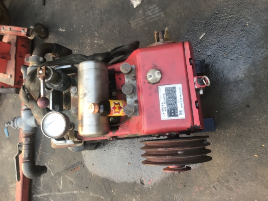 ขายปั้ม ฉีดยาแรงดันสูง ตัวใหญ่ เก่าญี่ปุ่น