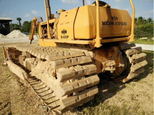 แทรกเตอร์ KOMATSU 40P พร้อมใช้