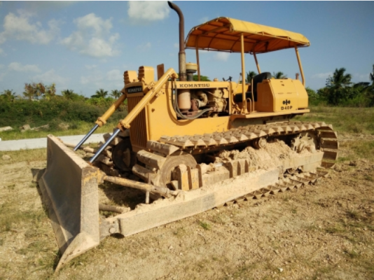 แทรกเตอร์ KOMATSU 40P พร้อมใช้