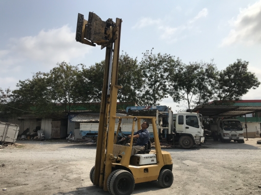 โตโยต้าโฟคลิฟ3ตัน