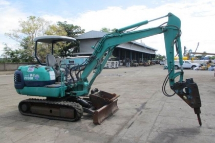 ขายรถแบคโฮ KOMATSU PC35R-8 (มีหัวแย็กปูน พร้อมบุ้งกี๋)