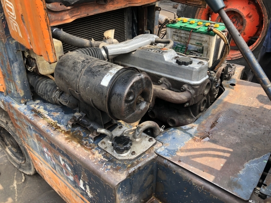 โฟร์คลิฟ TOYOTY 3ตัน เสา4เมตร