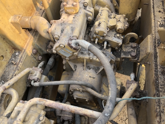 แยกอะไหล่ รถตักCAT950 เอวอ่อน แยกอะไหล่ รถตักCAT950 เอวอ่อน