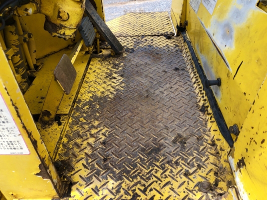 ขายรถตัก FURUKAWA FL35-2 ระบบเลี้ยวเอวอ่อน สมบูรณ์พร้อมใช้ครับ FROM JAPAN ติดต่อ 063-9316985 ID LINE : 0639316985 ขายรถตัก FURUKAWA FL35-2 ระบบเลี้ยวเอวอ่อน สมบูรณ์พร้อมใช้ครับ FROM JAPAN ติดต่อ 063-9316985 ID LINE : 0639316985