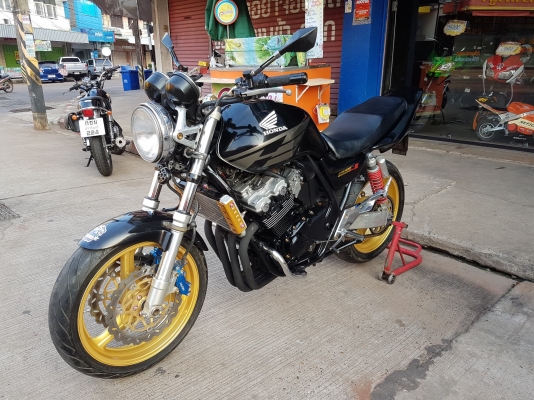 ขาย HONDA CB400 TECH1ท้ายแต่งTECH3 ท่อแต่ง จานดิสเเต่ง ปั๊มบนแต่ง ไล่น็อตทองทั้งคัน อินวอยส์ สรรพสาม