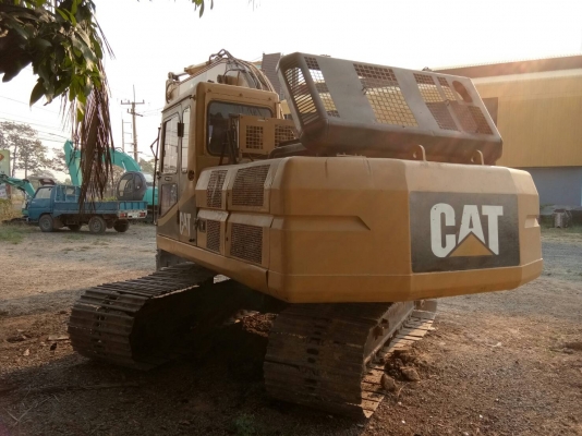 ขายคู่แบคโฮ2คัน 1.KOBELCO.SK200-V ธรรมดาไฟมีไม่มีเอกสาร 2.CAT320-V2ไม่มีเอกสารไม่มีไฟ