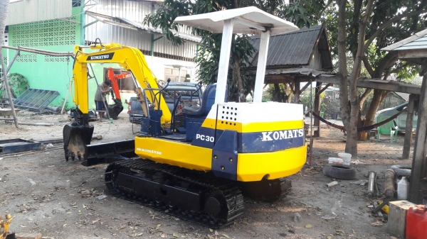 ขายครับ PC30-6 รถใช้งานปกติ