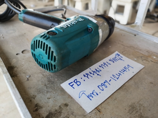 ขายบล็อกไฟฟ้า 4 หุน ยี่ห้อ MAKITA.รุ่น TW0350.(Made in Japan) ขายบล็อกไฟฟ้า 4 หุน ยี่ห้อ MAKITA.รุ่น TW0350.(Made in Japan)