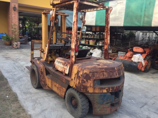 ขาย FORKLIFT TOYOTA 3FD25 เก่าญี่ปุ่น เดิมๆ ตามสภาพ ขาย FORKLIFT TOYOTA 3FD25 เก่าญี่ปุ่น เดิมๆ ตามสภาพ