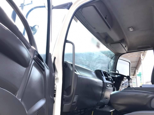 ISUZU GXZ 360 แรง EURO 3 ปี 58 รุ่นหน้าตึก รุ่นท่อทอง เบรคทิฟฟี่กระจกไฟฟ้า หัวเดิม เครื่องดี คลัซซีสวย ทะเบียนพร้อม