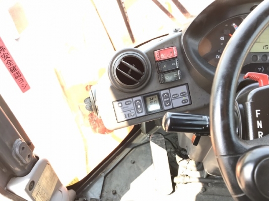 ขายรถตักล้อยาง HITACHI ZW250 ปี 2012 นำเข้าเองจากญี่ปุ่น สภาพสวยพร้อมใช้ มีVDOการทำงานครับ ขายรถตักล้อยาง HITACHI ZW250 ปี 2012 นำเข้าเองจากญี่ปุ่น สภาพสวยพร้อมใช้ มีVDOการทำงานครับ