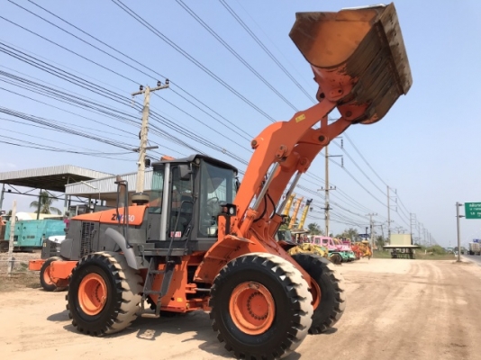 ขายรถตักล้อยาง HITACHI ZW250 ปี 2012 นำเข้าเองจากญี่ปุ่น สภาพสวยพร้อมใช้ มีVDOการทำงานครับ ขายรถตักล้อยาง HITACHI ZW250 ปี 2012 นำเข้าเองจากญี่ปุ่น สภาพสวยพร้อมใช้ มีVDOการทำงานครับ