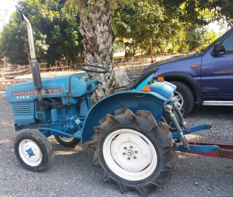 ขายรถแทรกเตอร์ยี่ห้อ HINOMOTO รุ่น E14 D เพลาเดียวพร้อมเทลเลอร์  ราคา 65,000 บาท  สนใจสอบถาม 084-9997463