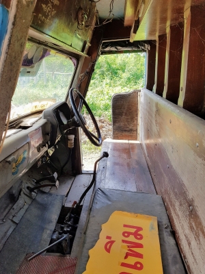 Isuzu หัวยาว เพลาเดียว ,ดั๊ม ,กะบะไม้  พวงมาลัยพาวเวอร์, ช่วงล่างใหญ่  เครื่อง EH700 (170 แรงม้า) 6 เกียร์ ยางเต็ม  สภาพพร้อมใช้งาน