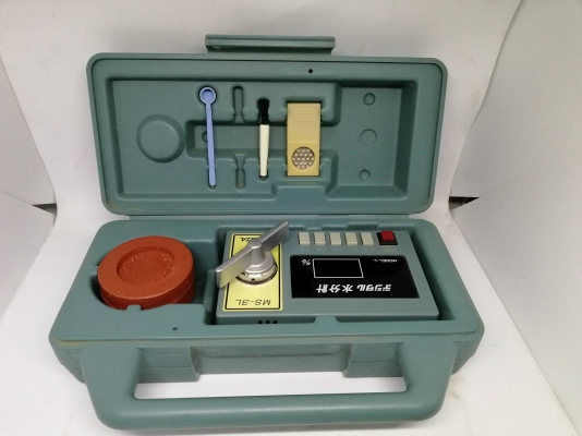 เครื่องวัดความชื้นเก่าญี่ปุ่น MORITA