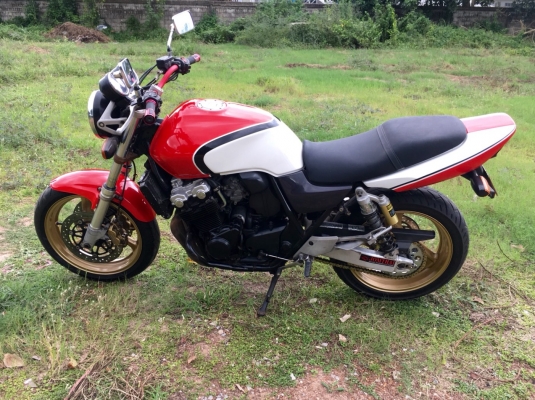 ขาย HONDA CB400 TECH พร้อมออกทริป เครื่องดีมาก สภาพสวนมาก