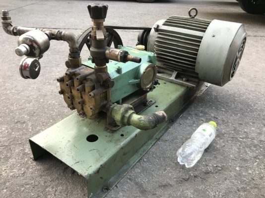 ขายปั๊มฉีดน้ำแรงดันสูง Arimitsu pump model RG-709V พร้อมแท่ชนมอเตอร์ 7.5HP. 380V สภาพสวยมาก หมุนนิ่ม แรงดันสูง พร้อมใช้งาน มี 2ชุด ราคาชุดละ 13,800 บาทครับ