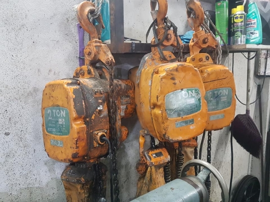 ขายถูกๆ รอกไฟฟ้ามือสอง(เก่านอก-แห้งๆญี่ปุ่น) ขนาด 250 กก.-2ตัน ตรวจสอบ ทดสอบเรียบร้อยแล้วครับ ขายถูกๆ รอกไฟฟ้ามือสอง(เก่านอก-แห้งๆญี่ปุ่น) ขนาด 250 กก.-2ตัน ตรวจสอบ ทดสอบเรียบร้อยแล้วครับ