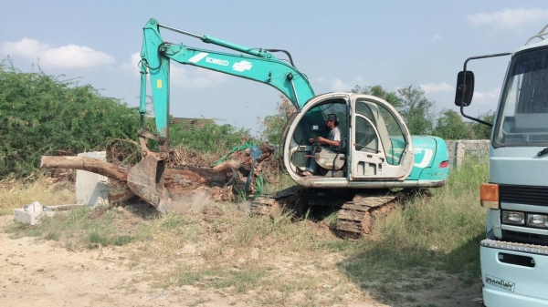 Kobelco SK100 Mack5  ธรรมดา ไฟฟ้าครบ เครื่องปั้มดี พร้อมใช้