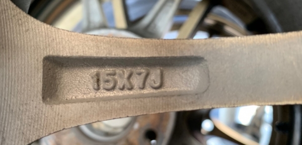 ล้อแม็ก 4รู100 CE28 ขอบ 15 พร้อมยาง 195-55-15 ปี 15 แม็กสภาพดี พร้อมใช้งาน