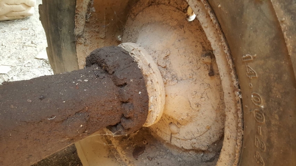 ขายตามสภาพ รถตัก CAT 910 80U รถต้องเก็บเช็คสภาพก่อนใช้งาน เครื่องไม่ติด เกียร์ดี ยางสวย ราคาต่อรองได้