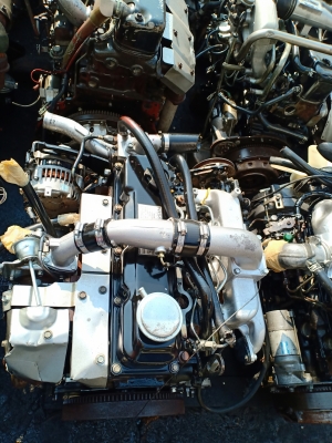 เครื่องนิสสัน QD32 เทอร์โบสวยเครื่องนอก