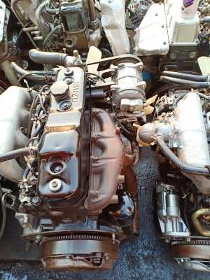 อิซูซุ 4JB1 บรรทุกสายพานเครื่องนอกสวยๆราคาไม่แพง