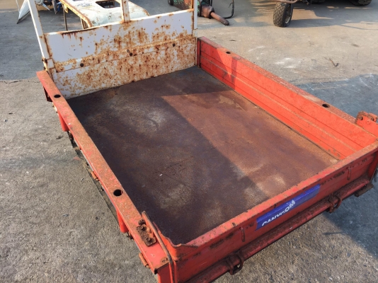 รถบรรทุกตีนตะขาบ รุ่นใหญ่ เดินตาม ยี่ห้อ MITSUBISHI เครื่องยนต์เบนซิน 7แรง