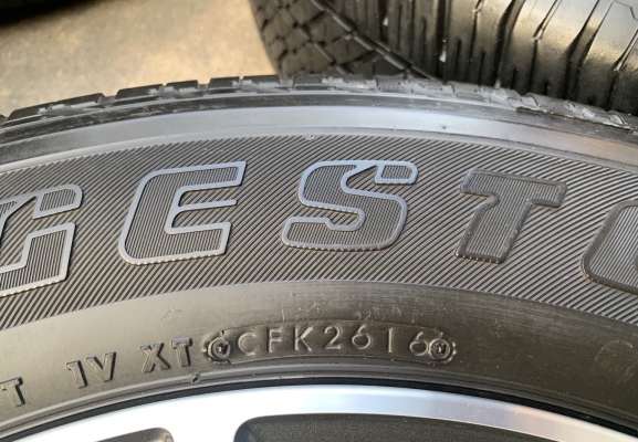 ล้อแม็ก Toyota New Fortuner ขอบ 18 พร้อมยาง 265-60-18 Bridgestone ปี 16 สภาพดี ดอกเต็มๆทุกเส้น