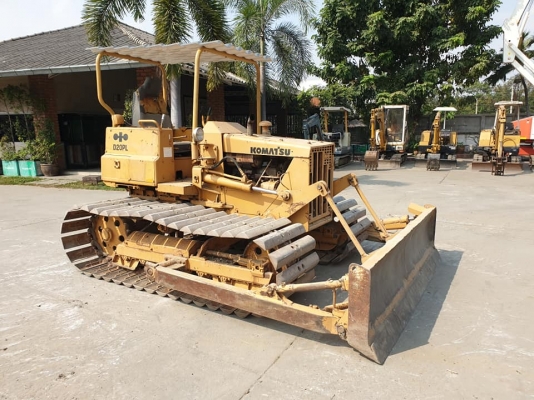 รถดัน Komatsu D20PL-5 เดิมๆจากญี่ปุ่น รถดัน Komatsu D20PL-5 เดิมๆจากญี่ปุ่น