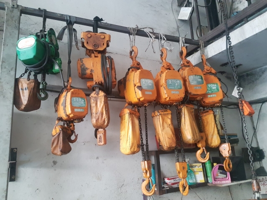 ขายถูกๆ รอกไฟฟ้ามือสอง(เก่านอก-แห้งๆญี่ปุ่น) KITOขนาด 250 กก.-2ตัน ตรวจสอบ ทดสอบเรียบร้อยแล้วครับ