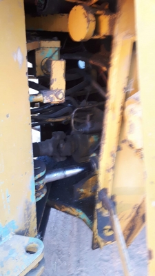 ขาย 390,000 JH63K/KOMATSU เอวอ่อนเครื่องดีปั้มแรงแถมยางให้อีก2เส้น รถสวยสภาพนางฟ้าพร้อมใช้งาน รถจอดที่ นางรองบุรีรัมย์ โทร 0813531946 ต่อ.บางนา