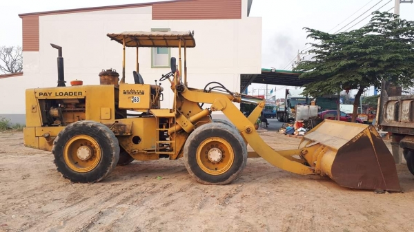 ขาย 390,000 JH63K/KOMATSU เอวอ่อนเครื่องดีปั้มแรงแถมยางให้อีก2เส้น รถสวยสภาพนางฟ้าพร้อมใช้งาน รถจอดที่ นางรองบุรีรัมย์ โทร 0813531946 ต่อ.บางนา