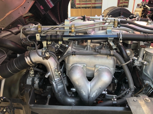 ISUZU GXZ 360 แรง EURO 3 ปี 58 รุ่นหน้าตึก รุ่นท่อทอง เบรคทิฟฟี่กระจกไฟฟ้า หัวเดิม เครื่องดี คลัซซีสวย ทะเบียนพร้อม