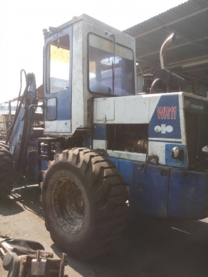 เอช  อาร์ โฟรคลิฟท์   ขาย โคมุสุ รถตักล้อยาง