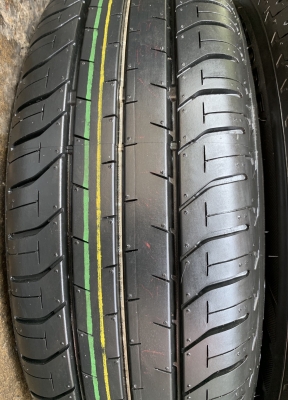 ยางใหม่ป้ายแดง Bridgestone 185-60-15 ลงพื้นปี 19 ใหม่มาก ไม่เคยสัมผัสพื้นถนน