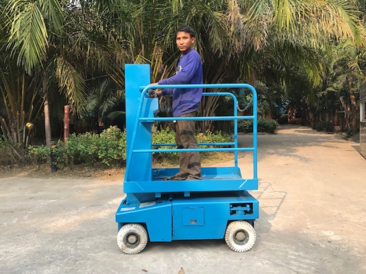 ขายรถกระเช้า AICHI ไฟฟ้า สูง4เมตร รับน้ำหนักได้200โล สวยเดิมจากญี่ปุ่นยังไม่เคยใช้ในไทย 58,000เท่านั้น