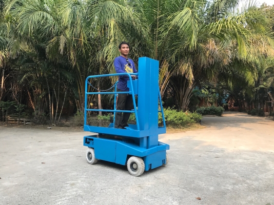 ขายรถกระเช้า AICHI ไฟฟ้า สูง4เมตร รับน้ำหนักได้200โล สวยเดิมจากญี่ปุ่นยังไม่เคยใช้ในไทย 58,000เท่านั้น