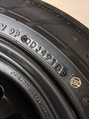 ขายยางป้ายแดง BRIDGESTONE ECOPIA EP150 175-65-14 ปลายปี18 ขายยางป้ายแดง BRIDGESTONE ECOPIA EP150 175-65-14 ปลายปี18