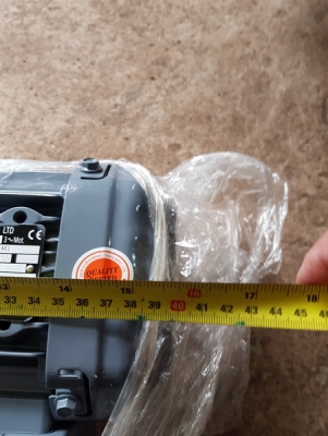 ขาย Gear Motor SEW  รุ่น R37 DRS71S4 ของใหม่ราคาสุดๆ